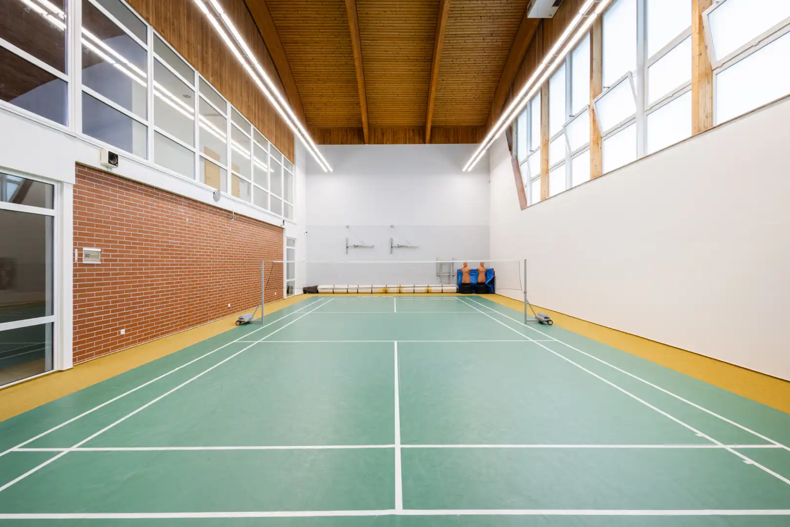 2_badminton